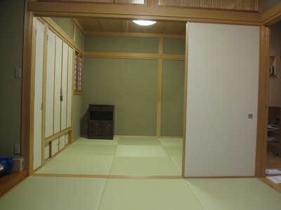 8akiyoshi 1.jpg